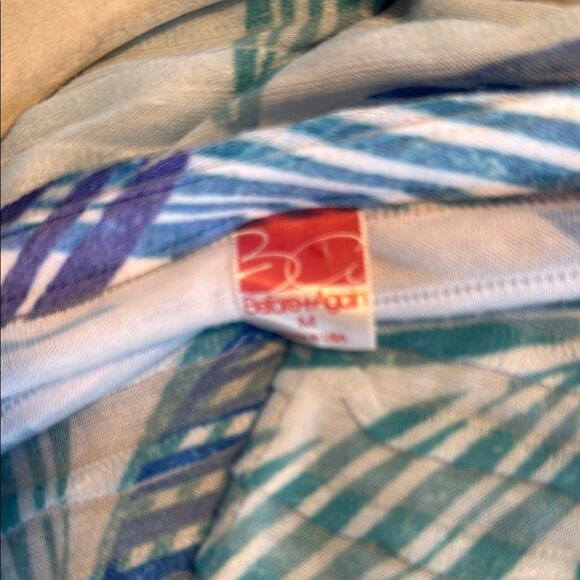 BEFORE + AGAIN TROPICAL FLORAL BLUE AQUA BANDED BELL SLEEVE TOP SIZE MEDIUM - Picture 6 of 9